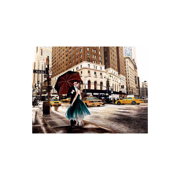 KISS IN PARK AVENUE
