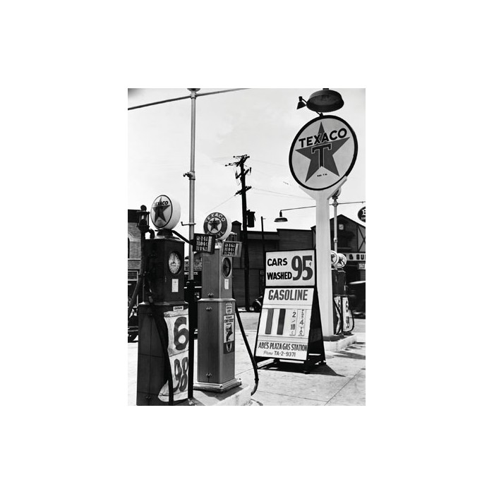 SERVICE STATION