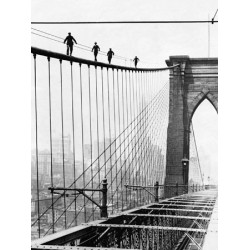 MEN WALK ON BROOKLYN BRIDGE, 1926