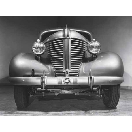 FRONT GRILLE OF A 1938 PONTIAC