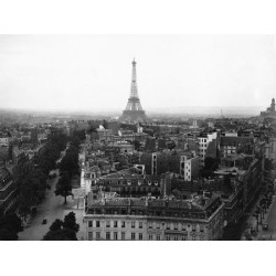 AERIAL VIEW OVER PARIS