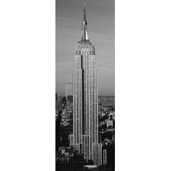 THE EMPIRE STATE BUILDING (DETAIL)