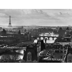 RIVER SEINE AND THE CITY OF PARIS