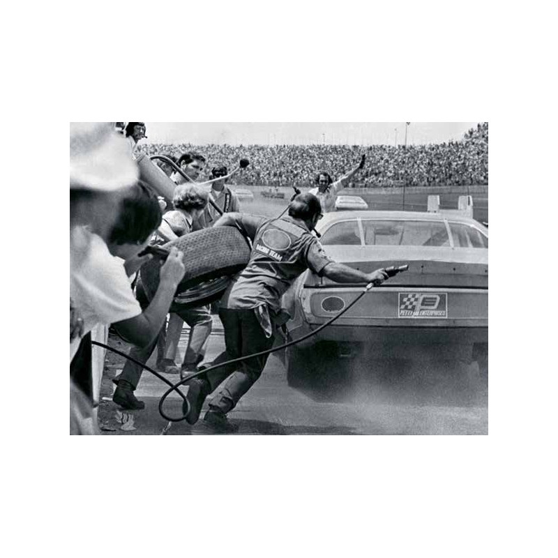 STOCK CAR IN PIT STOP, DAYTONA, FLORIDA 1974