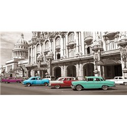 Vintage American cars in Havana, Cuba