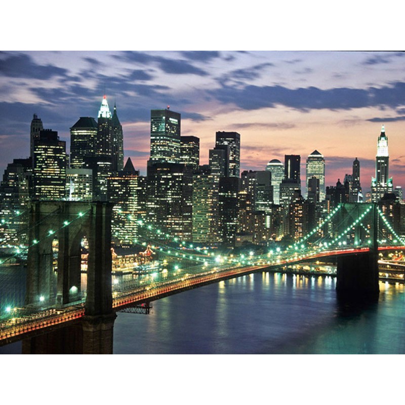 Brookyn bridge and Downtown skyline, NYC